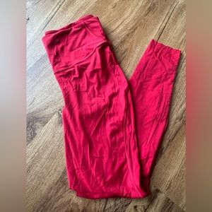 LULULEMON BASE PACE DARK RED